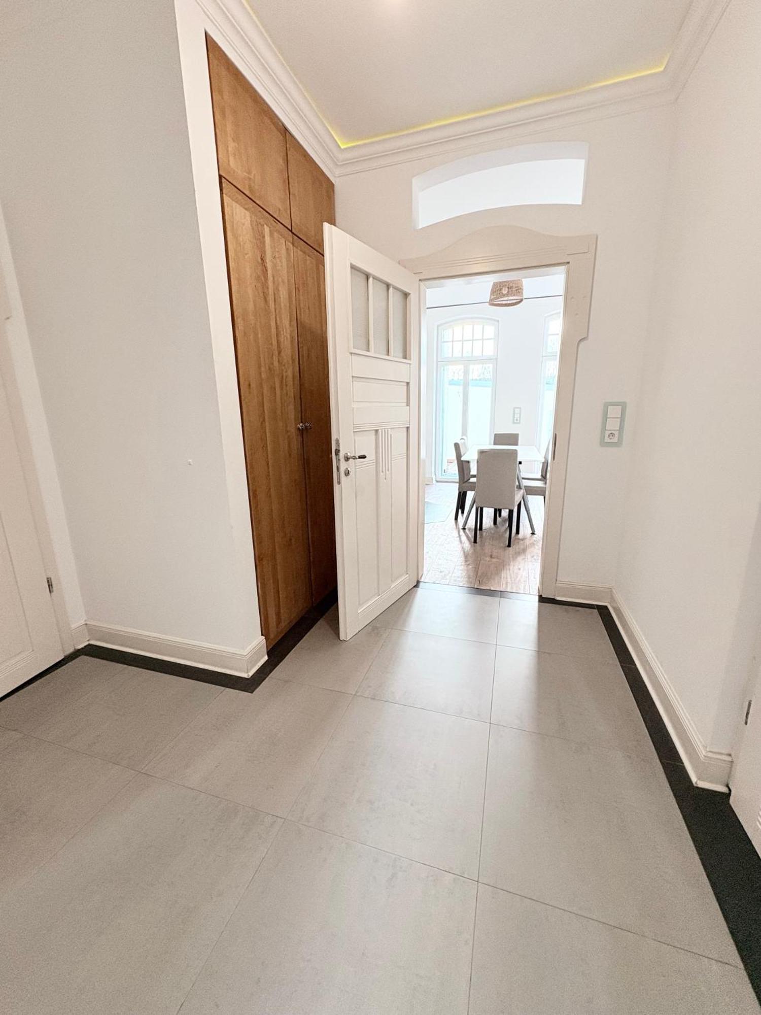 Apartment Stylische Messewohnung Mit Garten & Parkplatz