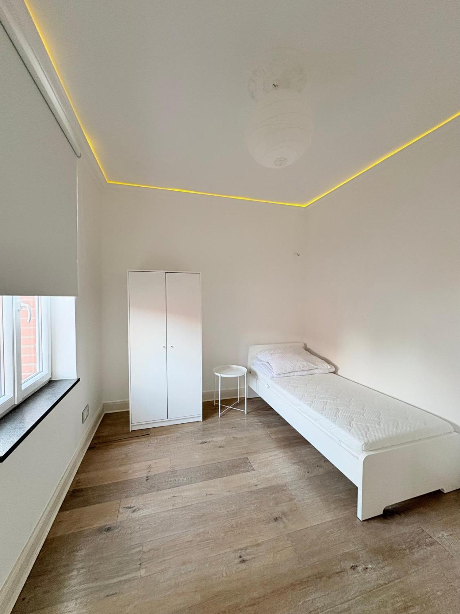 Apartment Stylische Messewohnung Mit Garten & Parkplatz
